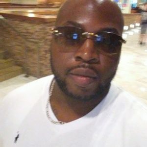 Meet your Posher, Rafael